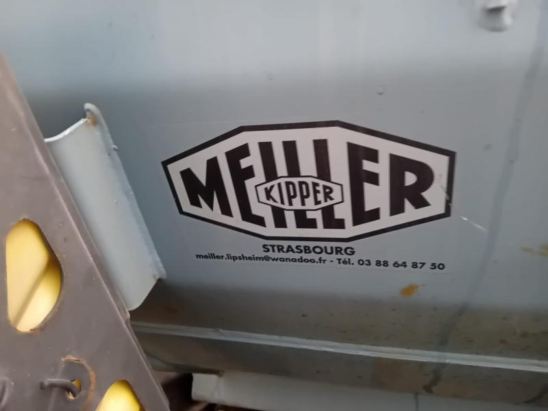 Tipper Mercedes Arocs 4143