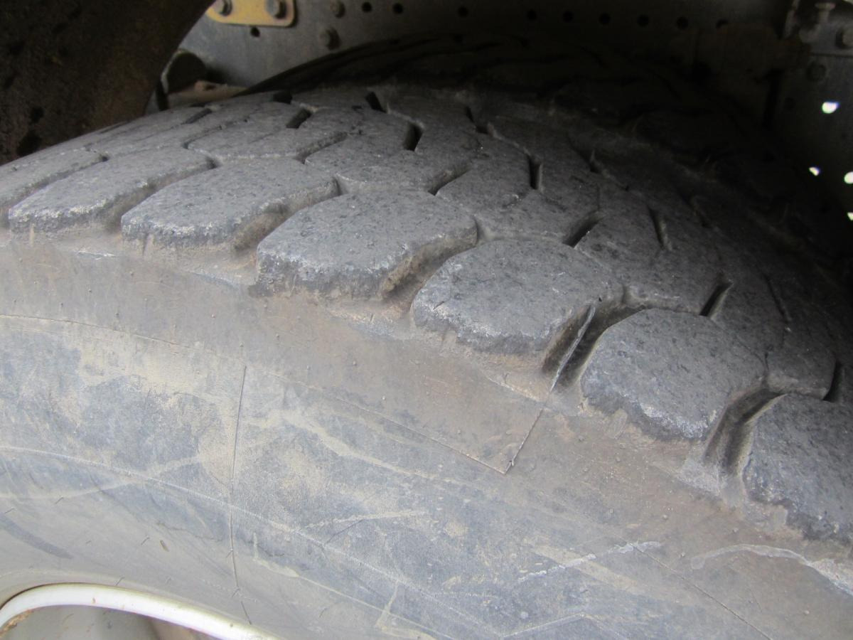 Tipper Mercedes Axor 3240