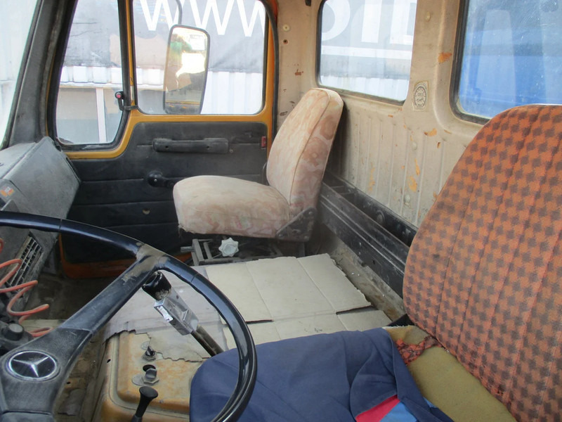 Tipper Mercedes-Benz 2632 , V10, 6x4, ZF Manual , 3 way tipper , Spring Suspension
