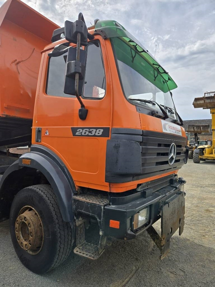 Tipper Mercedes-Benz 2638
