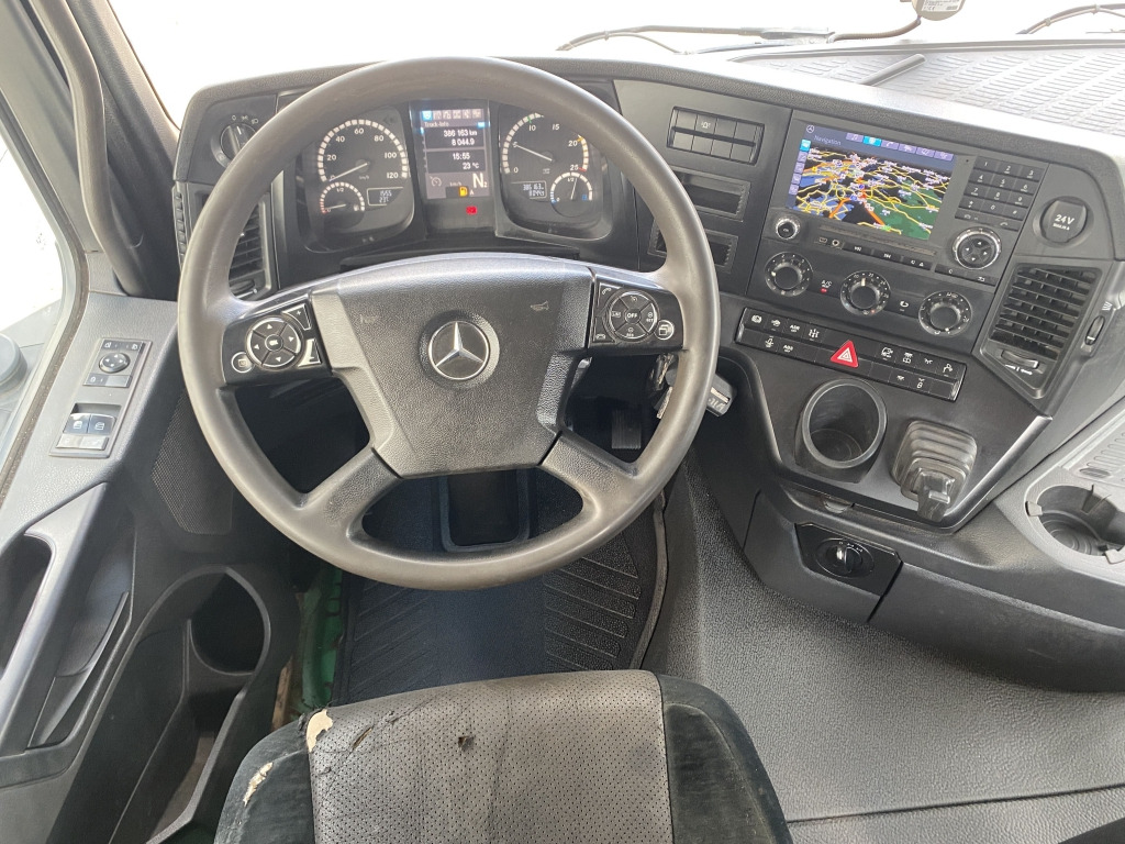 Tipper Mercedes-Benz 2652 K Arocs 6x4