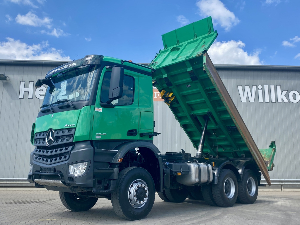 Tipper Mercedes-Benz 3345 / 6x6