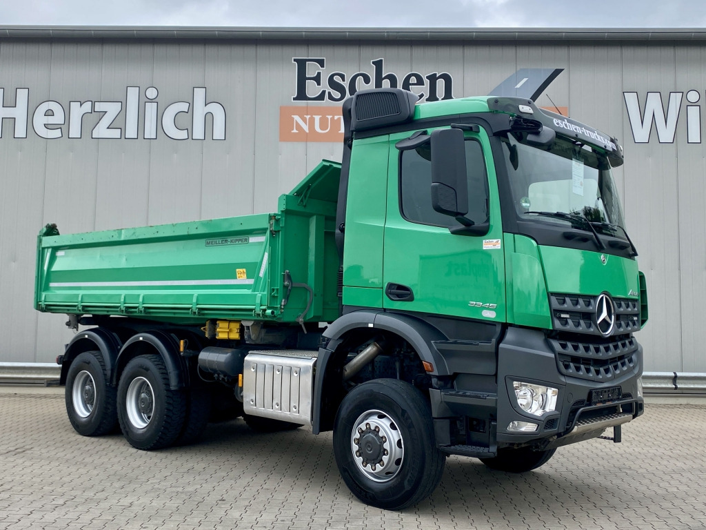 Tipper Mercedes-Benz 3345 6x6 Arocs