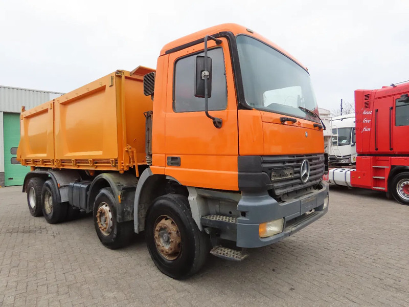 Tipper Mercedes-Benz Actros 3240 Manual, steel dumper! Great condition!