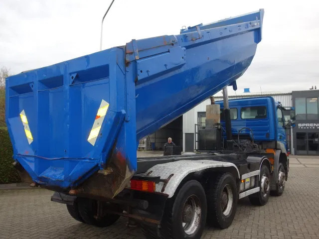 Tipper Mercedes-Benz Axor 3243 8X4