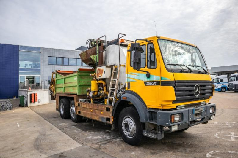 Tipper Mercedes SK 2531-6X2-PATA/BITUMEN/ASFALT/GOUDRON
