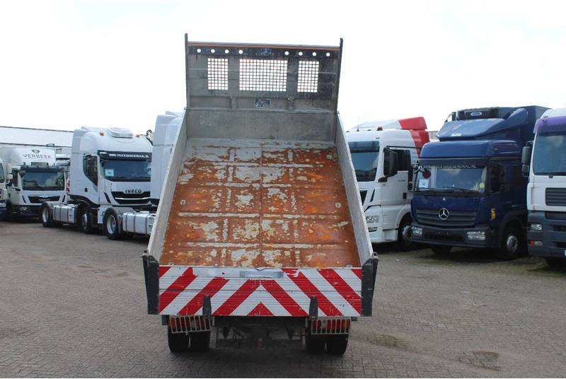 Tipper Nissan 45.13 + EURO 4 + KIPPER + MANUAL