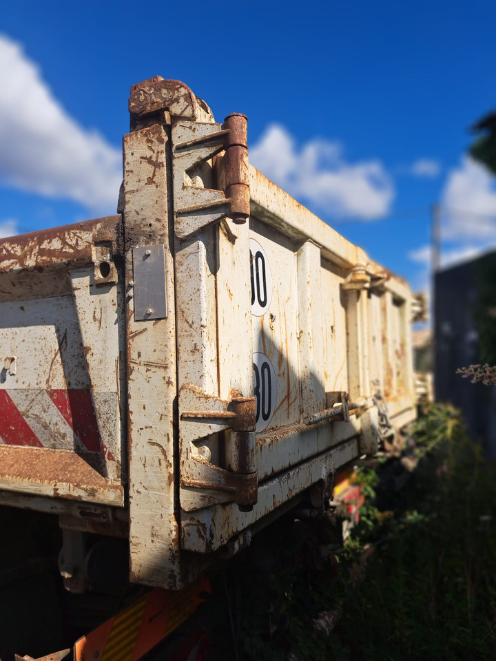 Tipper RENAULT 270 DCI