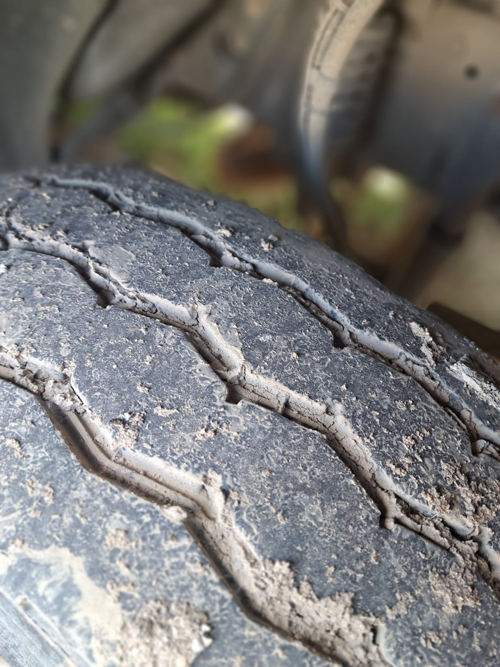 Tipper RENAULT 270 DCI