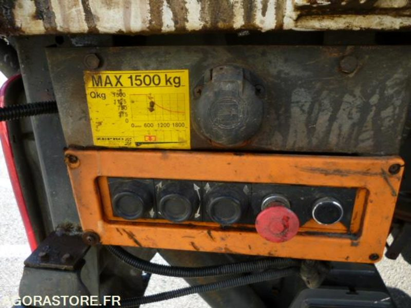 Tipper RENAULT MIDLUM 220 DCI BENNE HAYON 174900kms 2003
