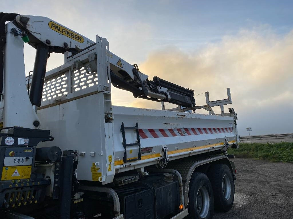 Tipper Renault C430 Dti11-Palfinger PK19.001/Tri-Benne endommagé