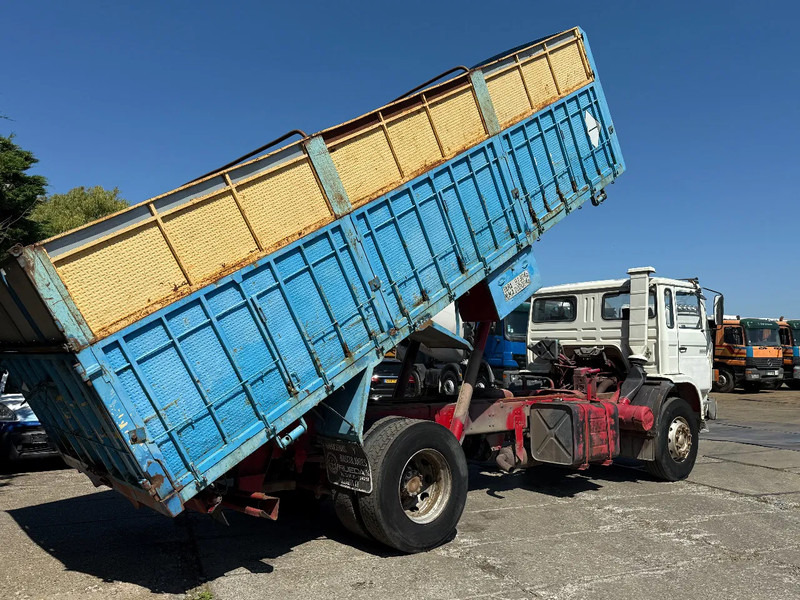 Tipper Renault G230 4X2 Tipper Spring/Spring Manual Gearbox