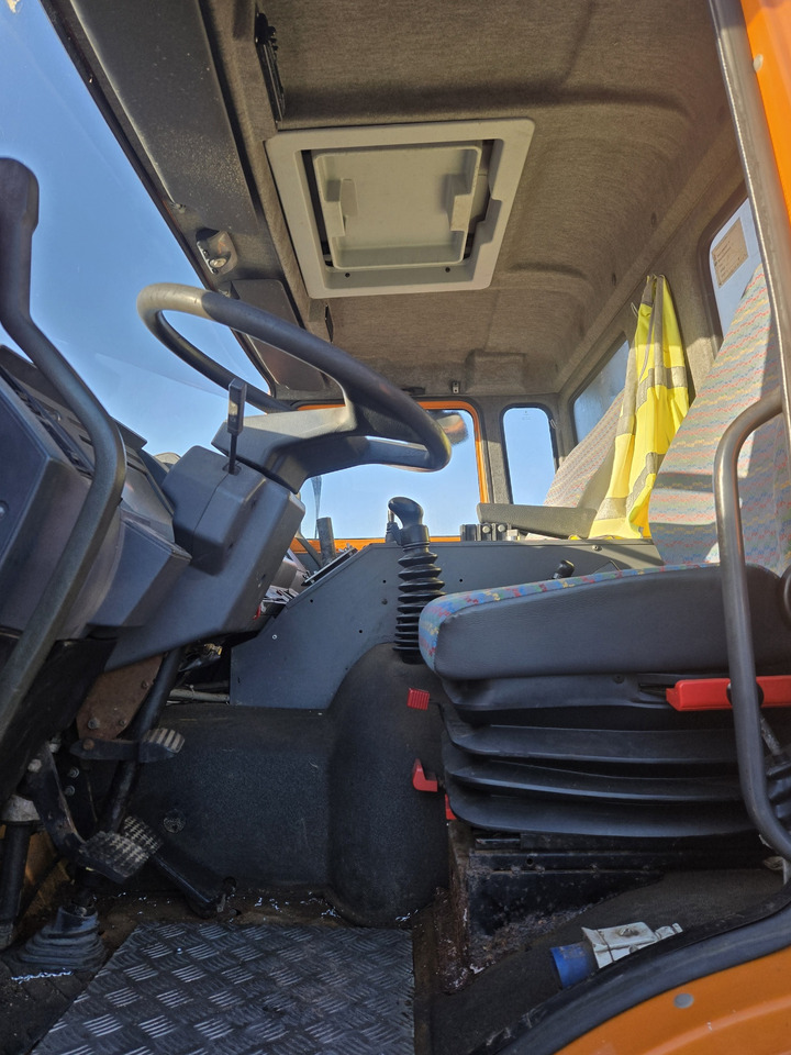 Tipper Renault G300 / 4x4