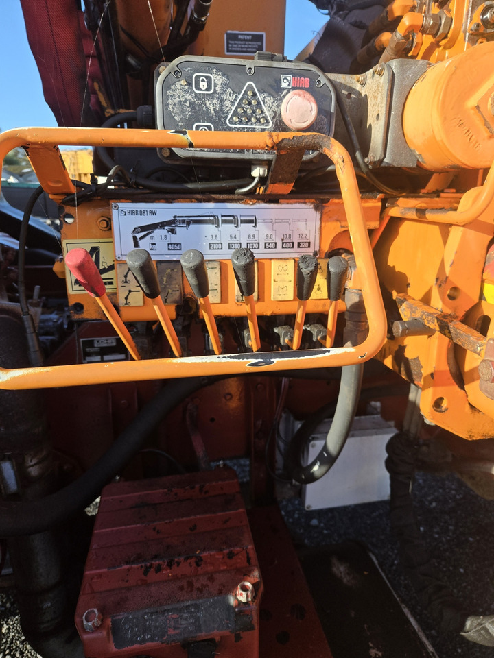 Tipper Renault G300 / 4x4