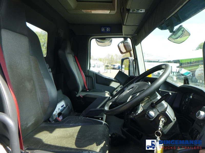 Tipper Renault K 430 8x4 RHD tipper