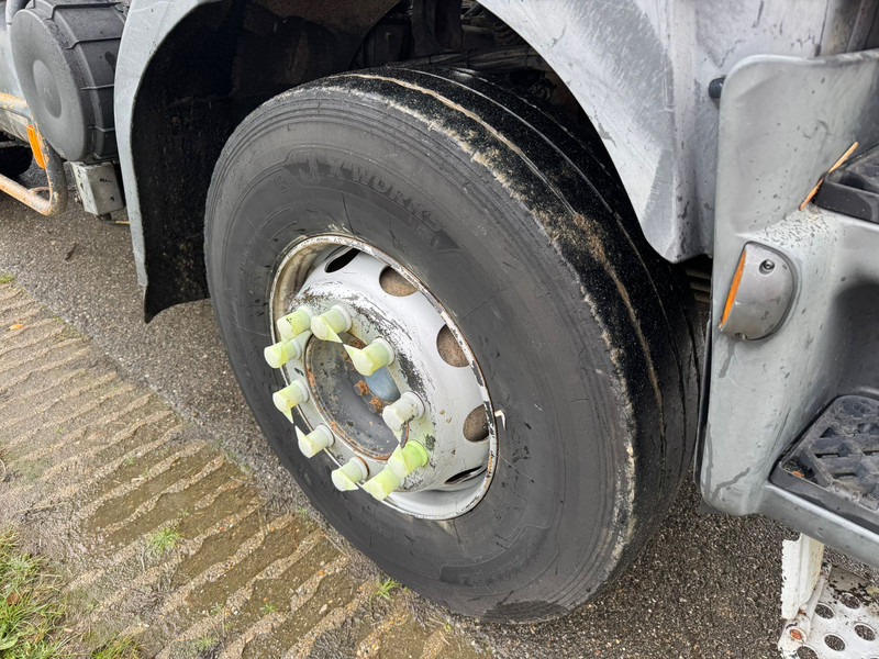 Tipper Renault Kerax 320.26 dCI 6x4 Kipper