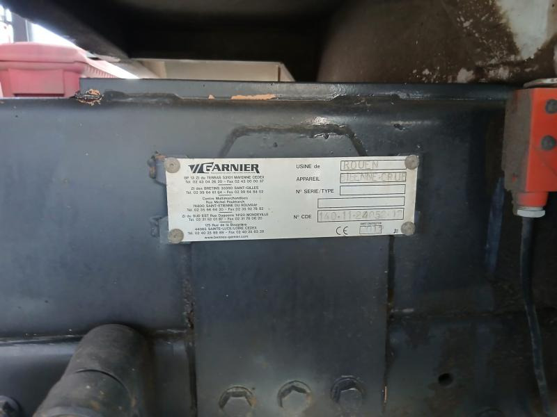 Tipper Renault Kerax 380 DXI