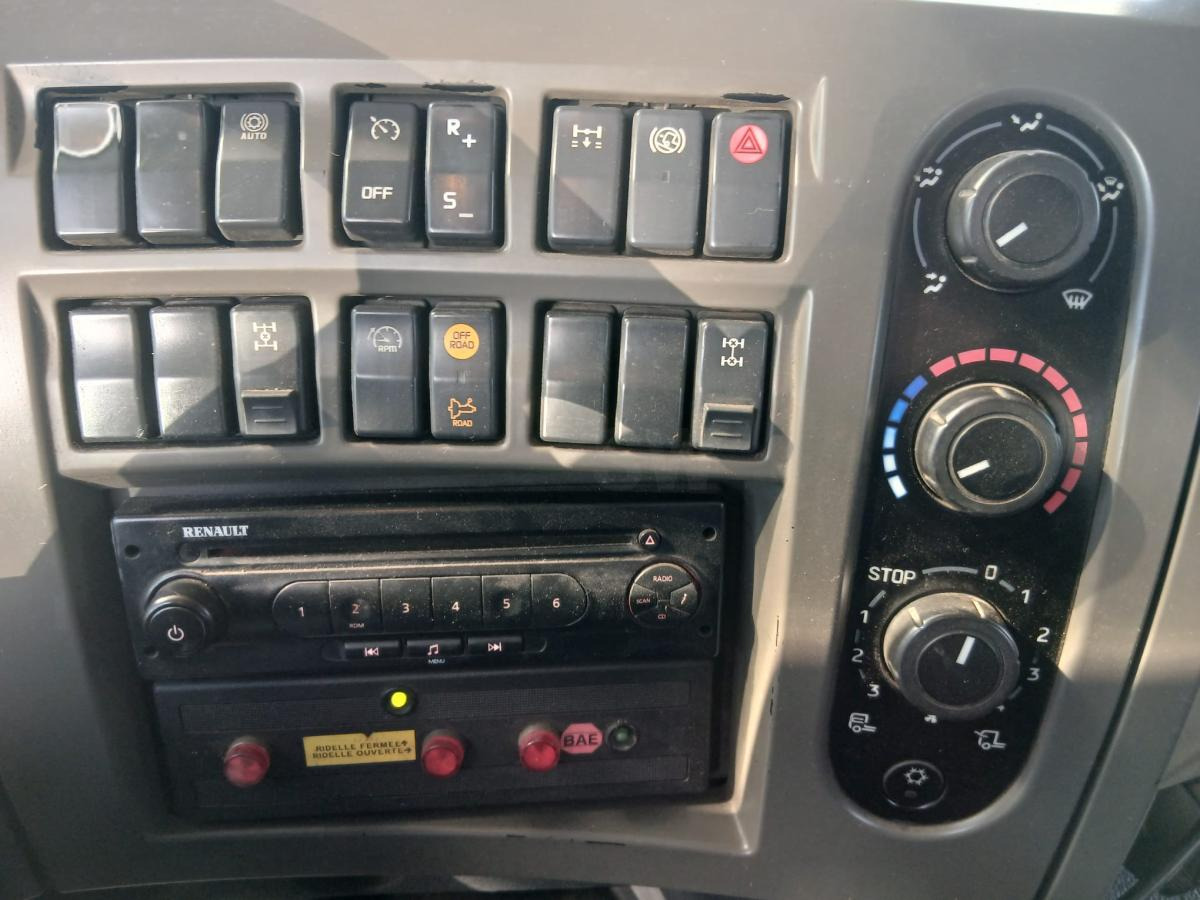 Tipper Renault Kerax 380 DXI