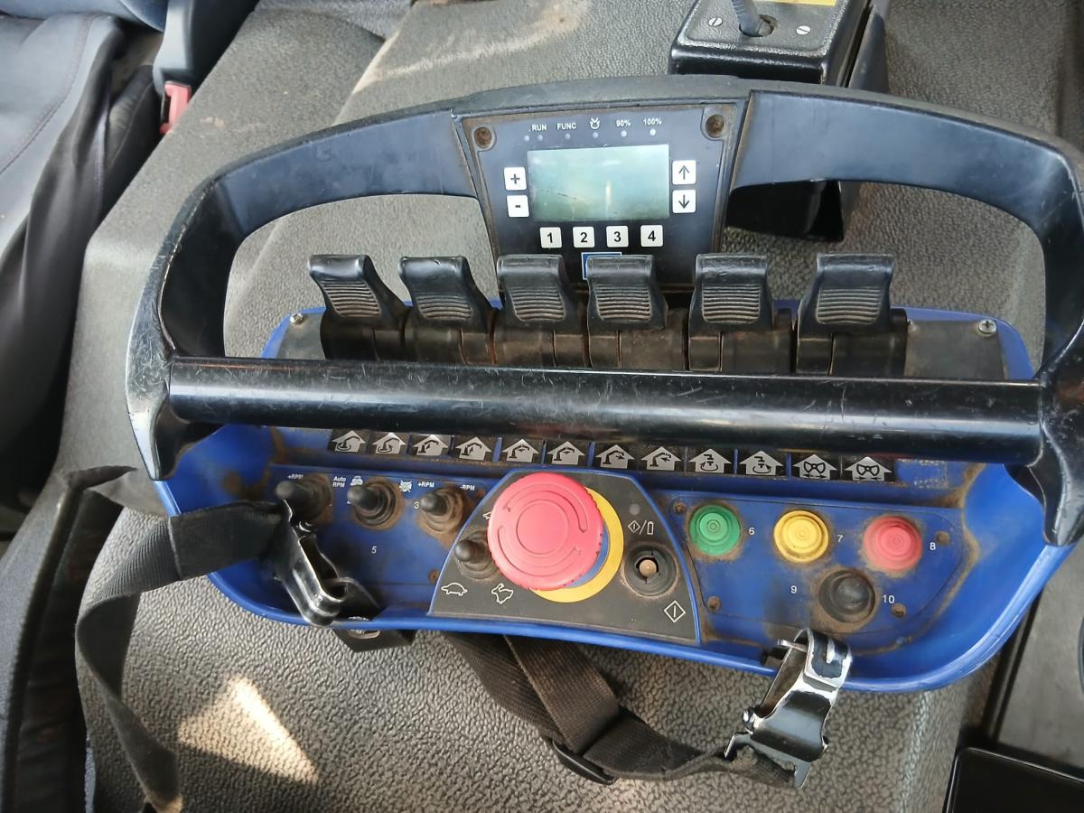 Tipper Renault Kerax 380 DXI