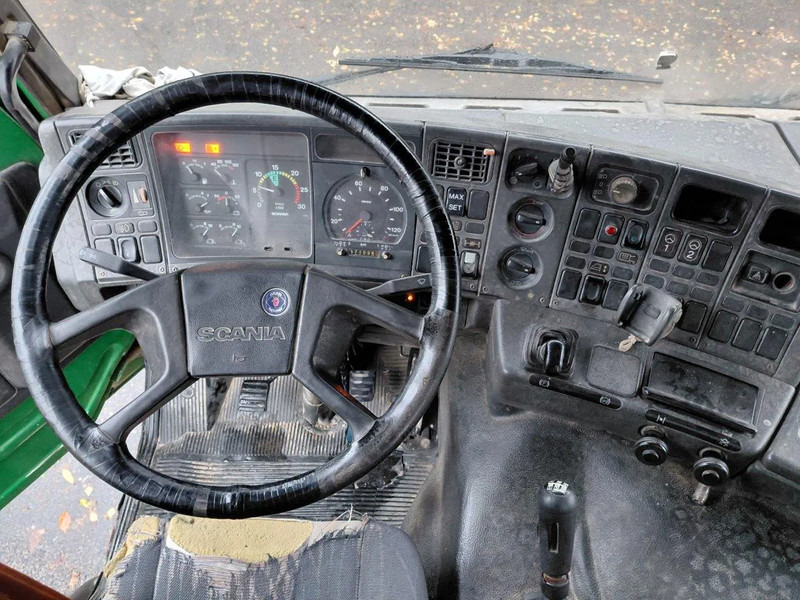 Tipper Scania P113-360 8x4 Kipper Steel Suspension