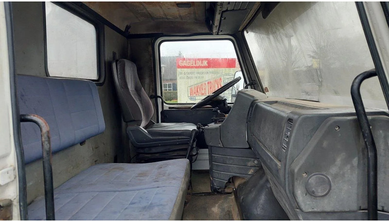 Tipper Scania T113-320 6X4 Kipper Steel Spring