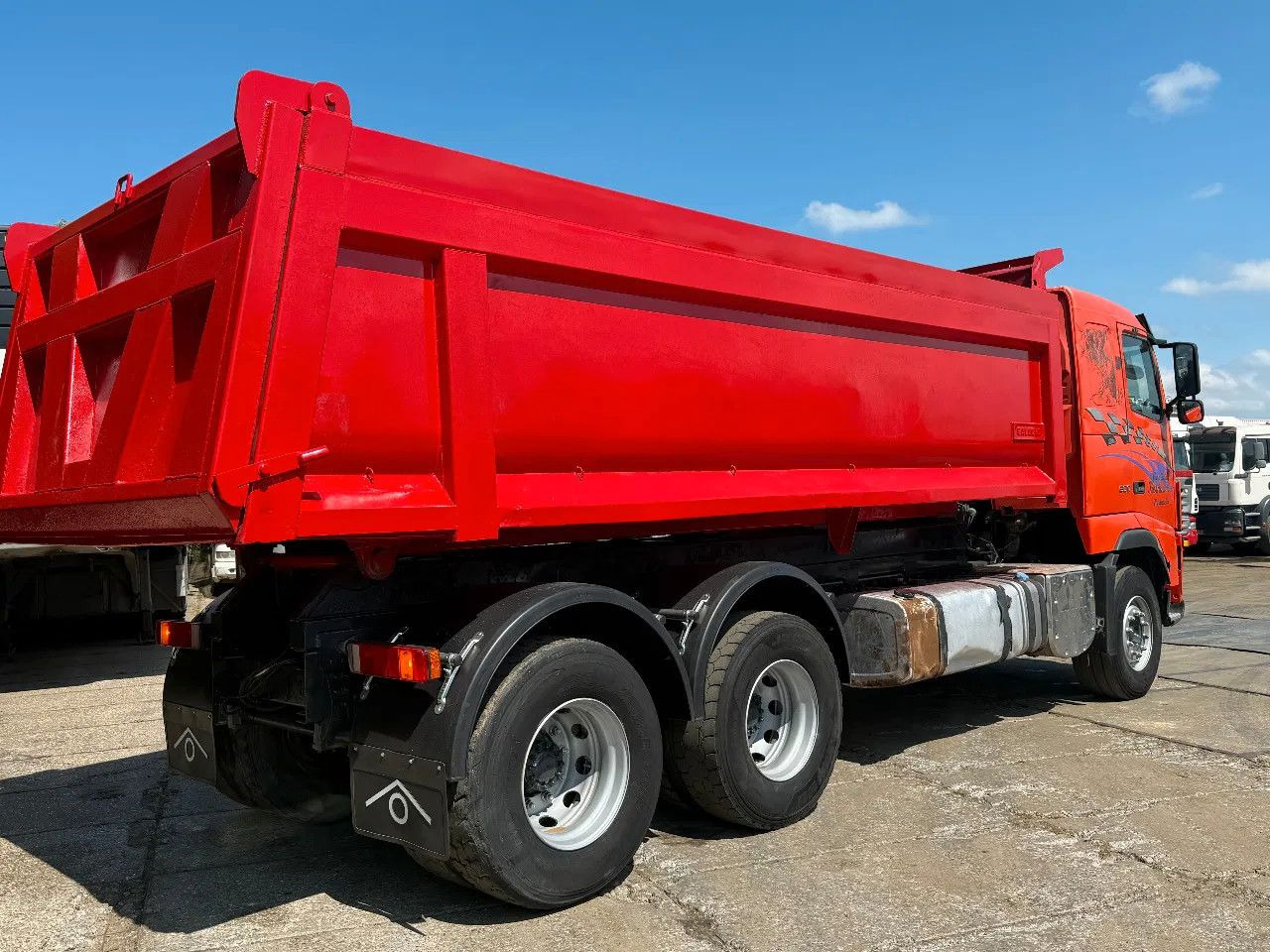 Tipper Volvo FH 16.600 6X4 Tipper Spring/Spring Euro5