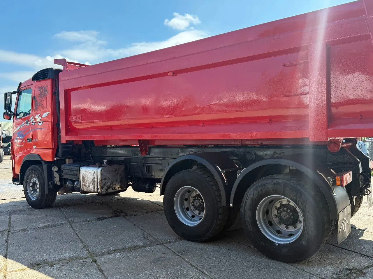 Tipper Volvo FH 16.600 6X4 Tipper Spring/Spring Euro5