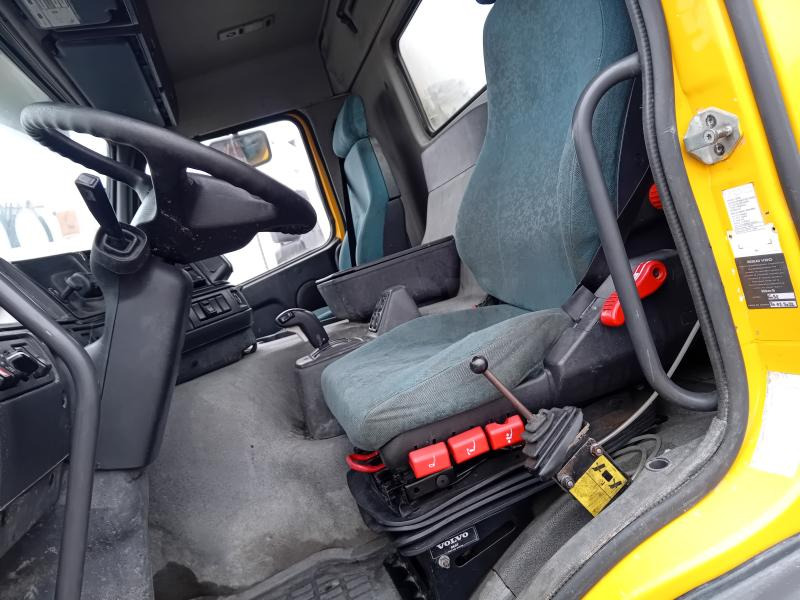 Tipper Volvo FM12 380