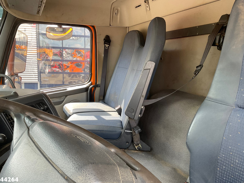 Tipper Volvo FM 340 4x4 Palfinger 10 Tonmeter laadkraan Manual Full steel