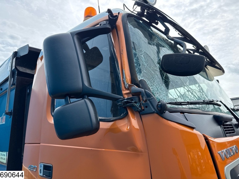 Tipper Volvo FM 420 8X2, EURO 5, HYVA