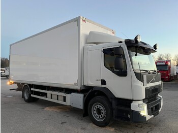 Box truck VOLVO FE 320: picture 1