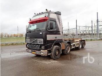 Container transporter/ Swap body truck VOLVO FH12 8x2: picture 1