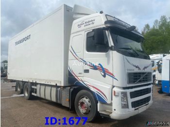 Isothermal truck VOLVO FH13 480 - 6x2 - 10 tyre - Steel front: picture 1