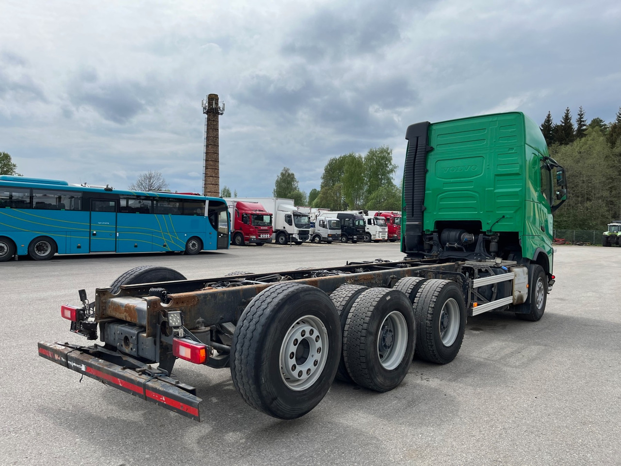 Cab chassis truck VOLVO FH540: picture 3