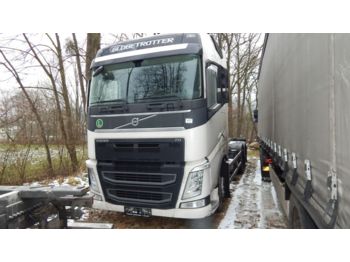 Container transporter/ Swap body truck VOLVO FH-6x2TR: picture 1