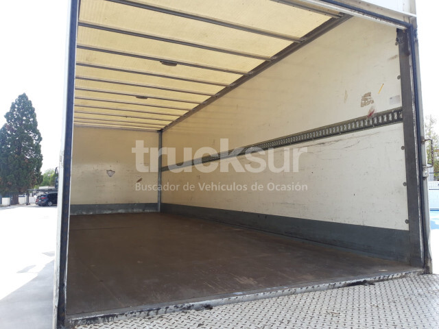 Box truck VOLVO FL250.16: picture 20