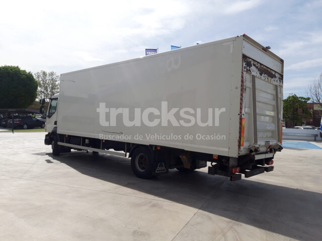 Box truck VOLVO FL250.16: picture 5