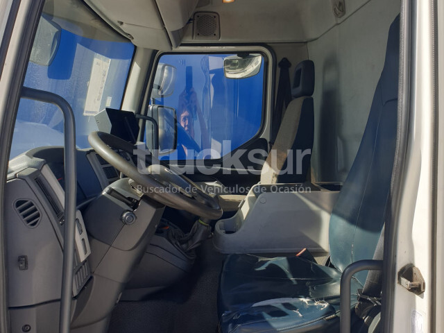 Box truck VOLVO FL250.16: picture 6