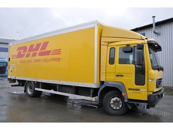 Box truck VOLVO FL6 220 4X2: picture 1
