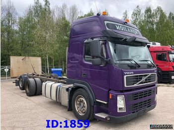Cab chassis truck VOLVO FM 450 6x2: picture 1