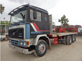 Cab chassis truck Volvo F12 (6X2): picture 1
