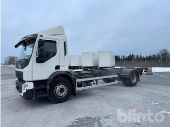 Cab chassis truck Volvo FE: picture 1