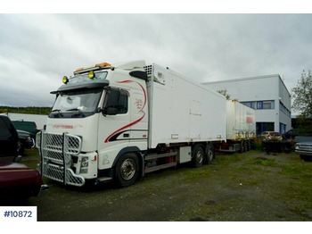 Container transporter/ Swap body truck Volvo FH12: picture 1