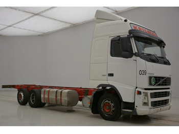 Cab chassis truck Volvo FH12.380 - 6x2 Globetrotter: picture 2