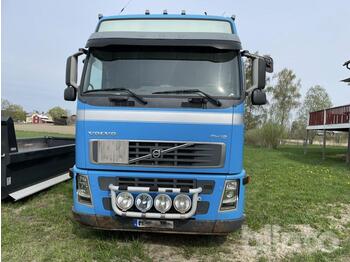 Hook lift truck Volvo FH12 460: picture 1