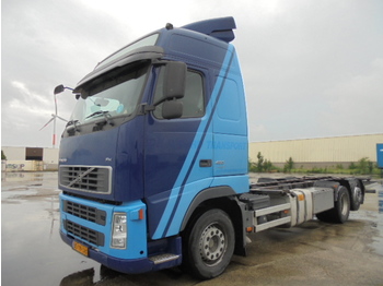 Container transporter/ Swap body truck Volvo FH12-480 6X2: picture 1