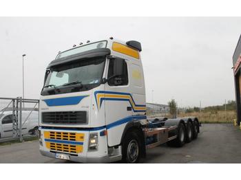 Container transporter/ Swap body truck Volvo FH12 6X4 / 8X4: picture 1