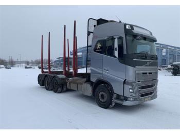 Truck for transportation of timber Volvo FH16: picture 1