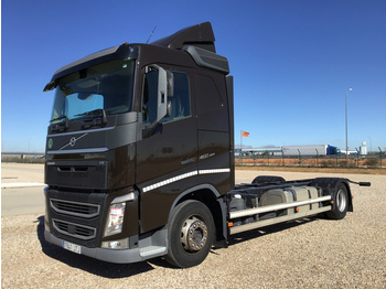Cab chassis truck Volvo FH460: picture 1