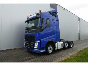 Curtainsider truck Volvo FH460 6X2 PUSHER MEGA EURO 6: picture 1